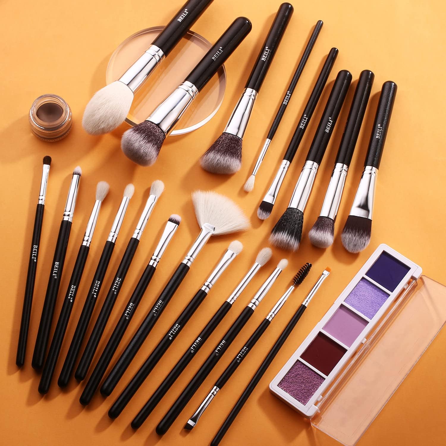 Pinceaux maquillage professionnels : le kit ultime de 20 pièces pour un teint parfait Découvrez notre kit de pinceaux maquillage de qualité supérieure, conçu pour les passionnées de beauté souhaitant appliquer fond de teint, poudre, anti-cernes et ombres à paupières avec une précision inégalée. Offrez-vous un rendu impeccable grâce à des poils en chèvre naturels et synthétiques, idéaux pour un maquillage lumineux et durable. – Image 4