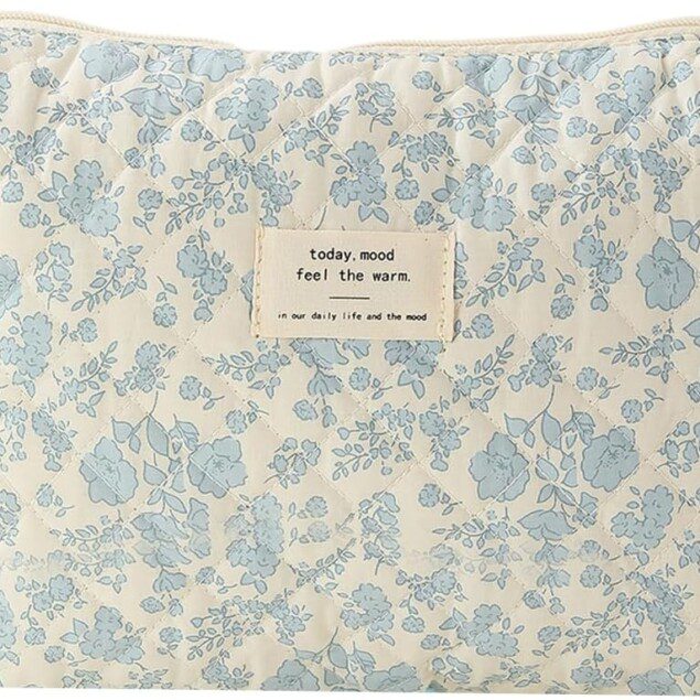 Trousse de toilette matelassée pour femme : élégance et praticité pour un rangement maquillage impeccable