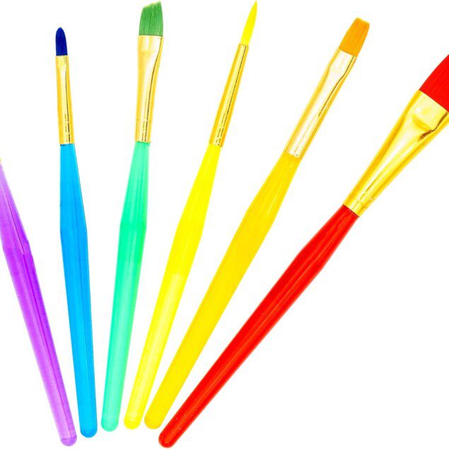 Set de pinceaux en nylon : le lot idéal de 6 couleurs et tailles pour artistes en herbe