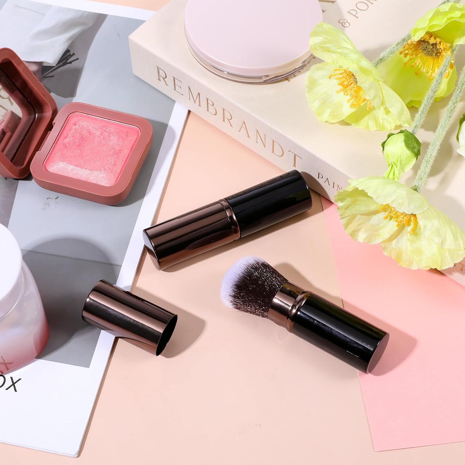 Pinceaux de maquillage rétractables Kabuki : lot de 2 pour les voyages, parfaits pour un teint impeccable – Image 4