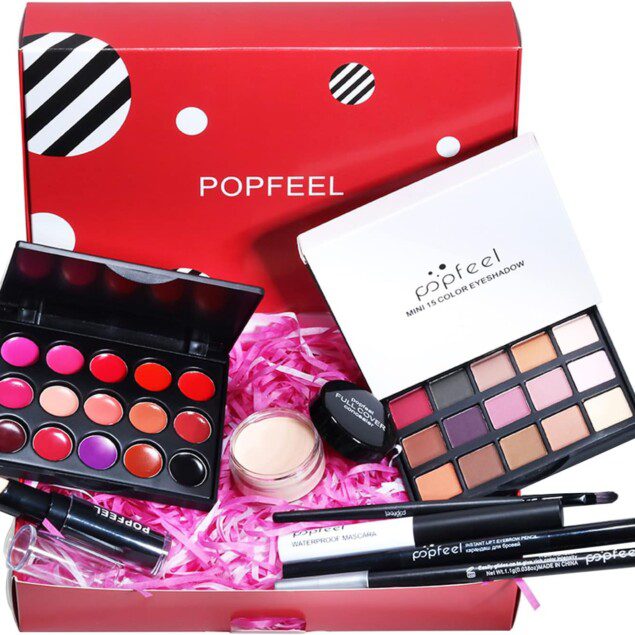 Kit de maquillage complet pour femme : l'ultime coffret professionnel avec ombres à paupières pour un look impeccable en voyage