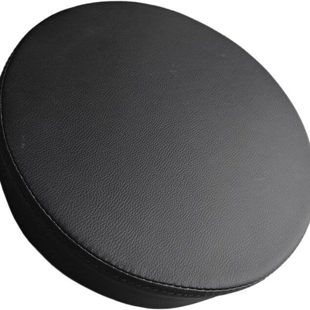 Tabouret de bar noir pour salon de coiffure : confort et élégance à portée de main