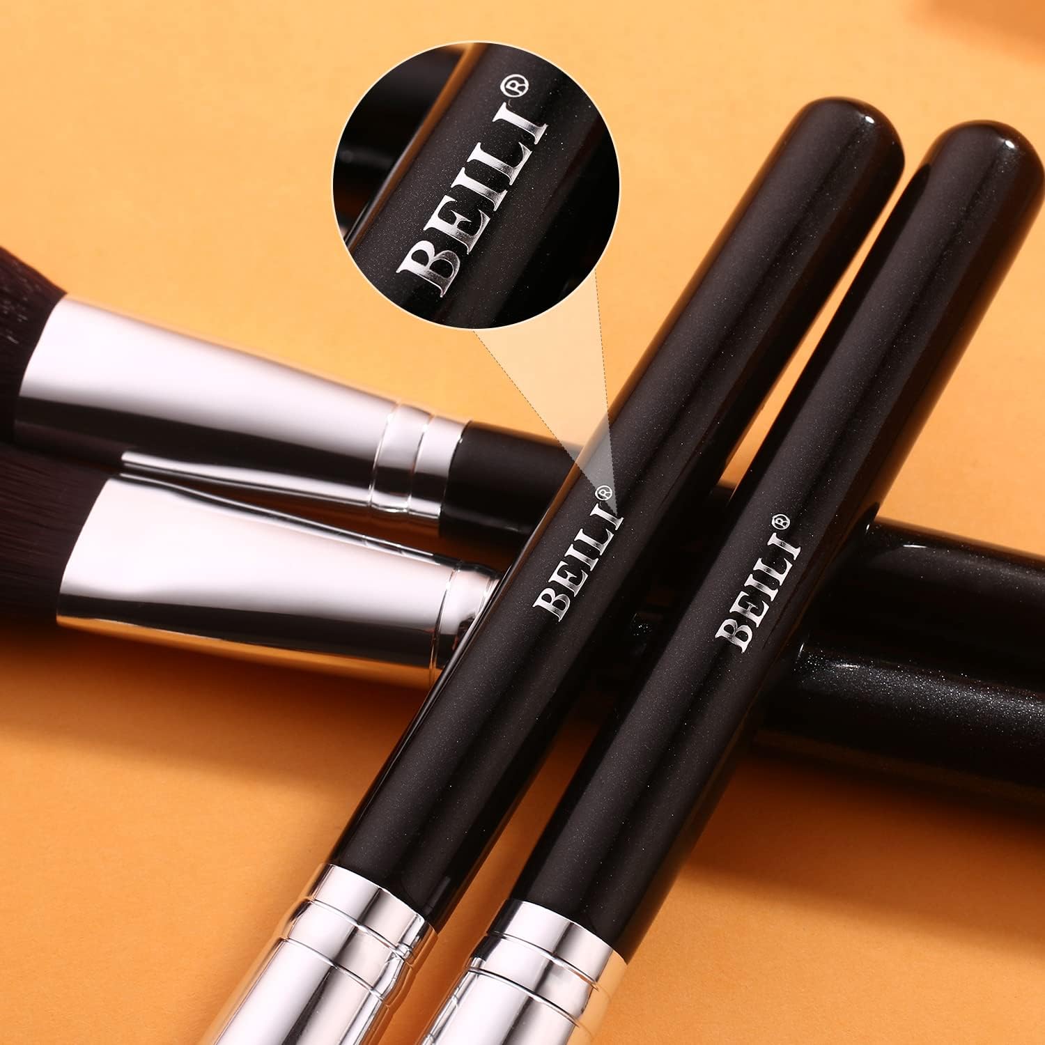 Pinceaux maquillage professionnels : le kit ultime de 20 pièces pour un teint parfait Découvrez notre kit de pinceaux maquillage de qualité supérieure, conçu pour les passionnées de beauté souhaitant appliquer fond de teint, poudre, anti-cernes et ombres à paupières avec une précision inégalée. Offrez-vous un rendu impeccable grâce à des poils en chèvre naturels et synthétiques, idéaux pour un maquillage lumineux et durable. – Image 6