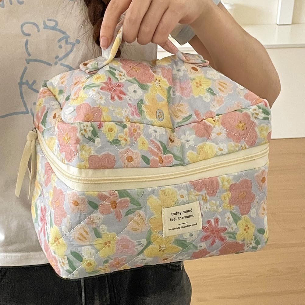 Trousse de toilette matelassée en coton doux : élégance et praticité pour les femmes en voyage – Image 4