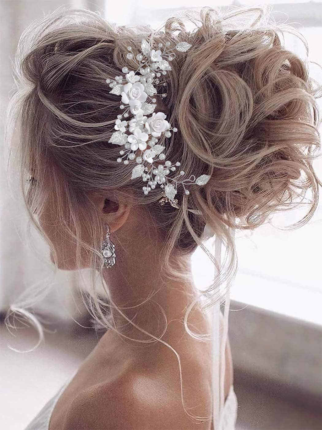 Sere-tête floral en perles : l'accessoire idéal pour la mariée et les filles d'honneur
