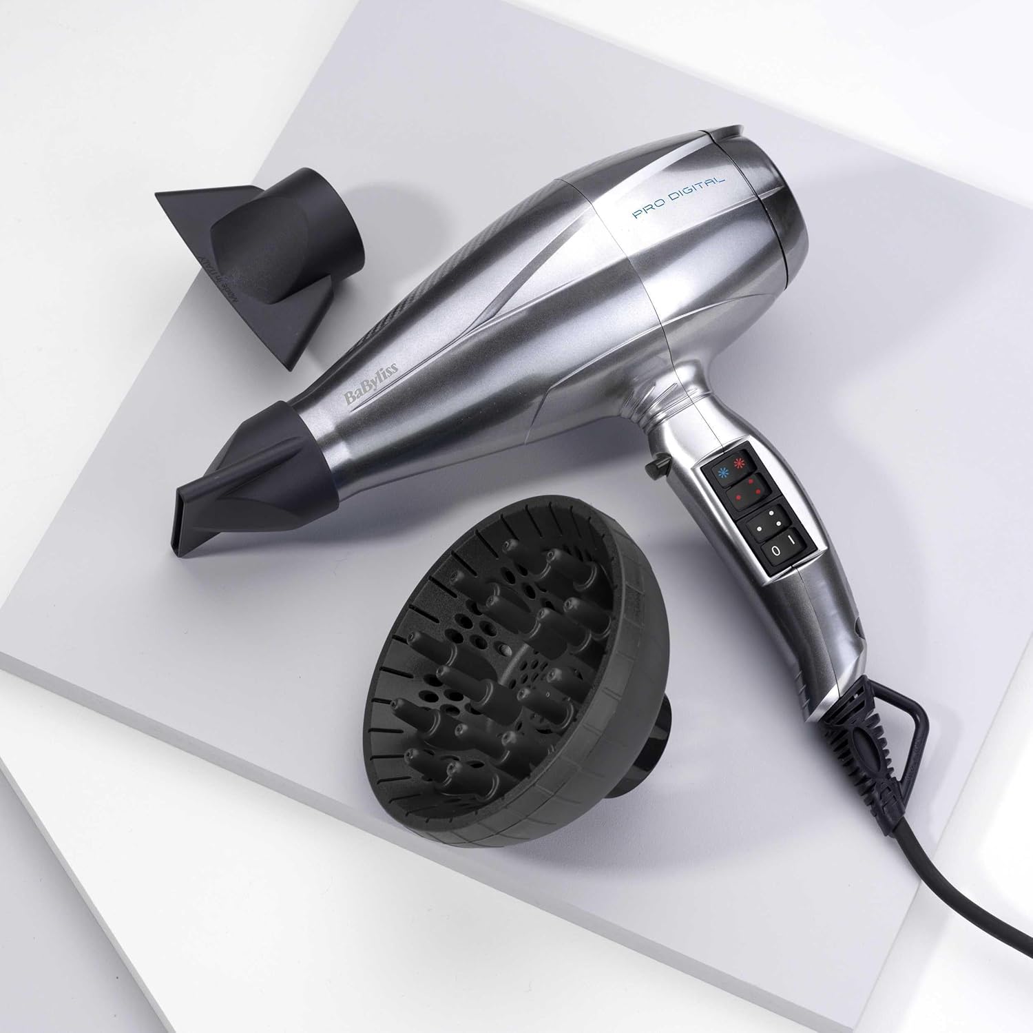 Sèche-cheveux professionnel 2200W pour coiffeurs : rapidité et brillance garantie – Image 10