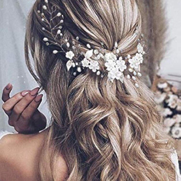Fleurs de mariage pour mariée : sublimez vos cheveux avec un bandeau en perles argentées