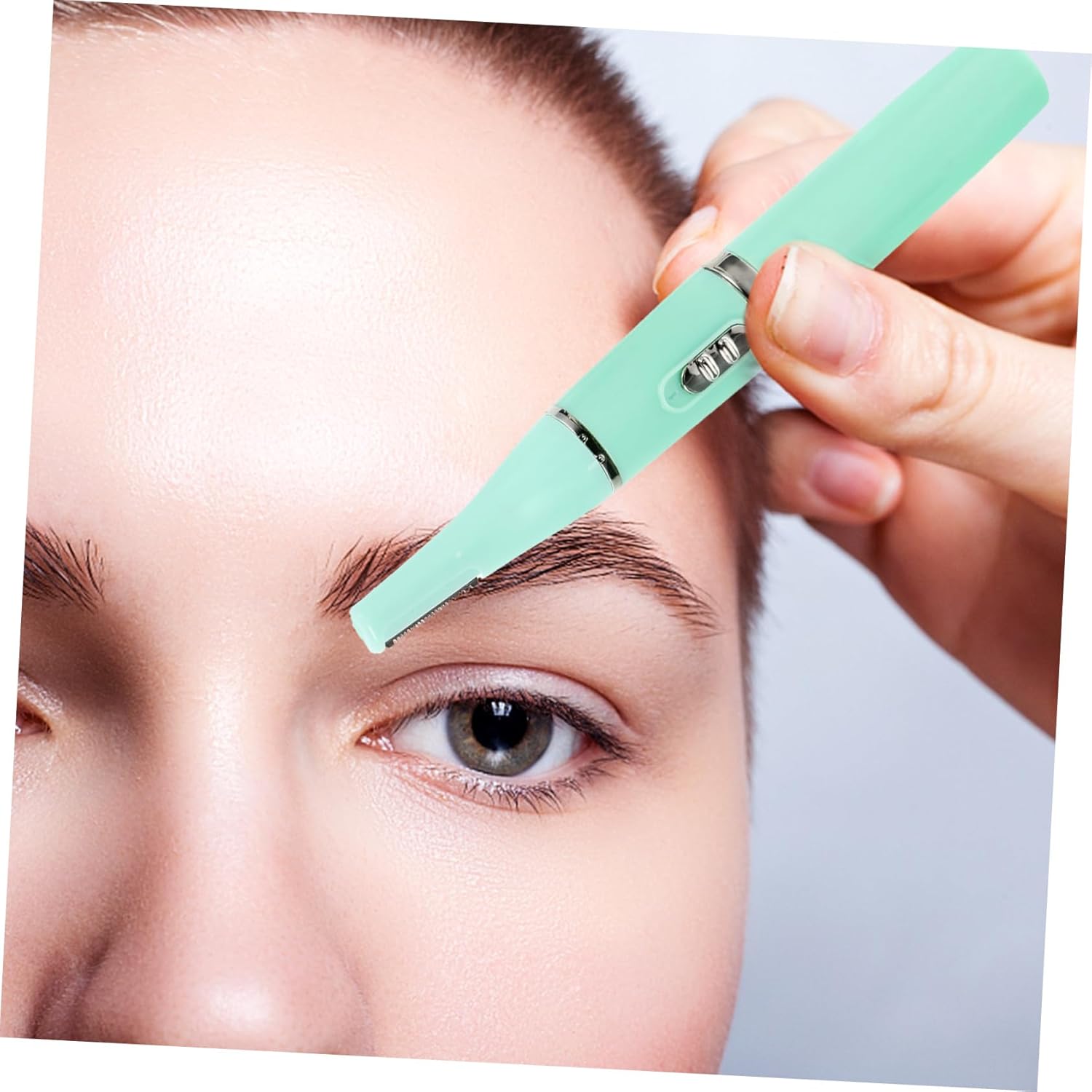 Tondeuse à sourcils électrique rechargeable : l'outil idéal pour un entretien facile et précis pour les femmes élégantes – Image 8