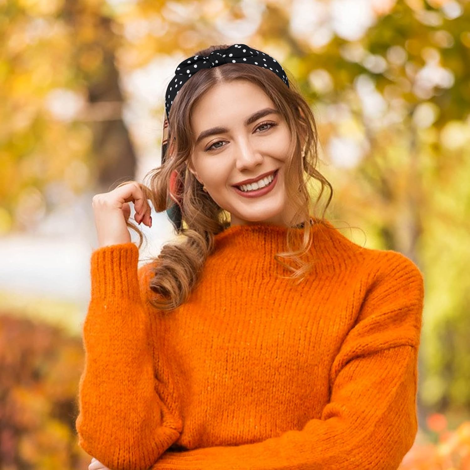 Serre-tête à pois en tissu : élégance vintage pour femmes et filles Accessoire de coiffure chic avec nœud lapin, idéal pour toutes les occasions – Image 6