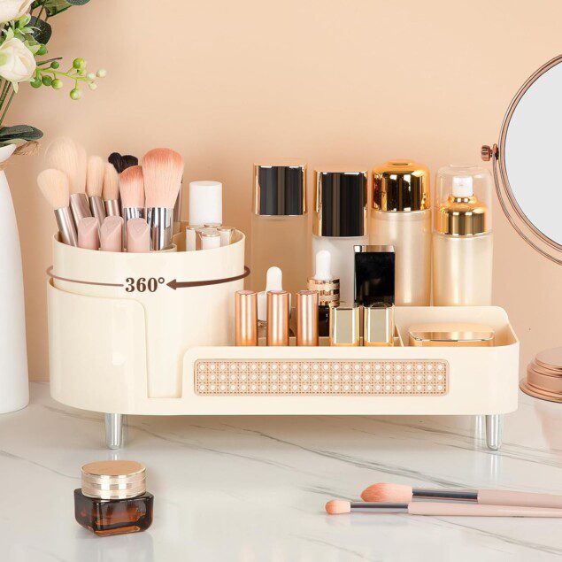 Organisateur maquillage rotatif 360 degrés : le rangement idéal pour les passionnées de beauté
Découvrez notre organisateur maquillage 2 en 1, parfait pour optimiser l'espace de votre coiffeuse, salle de bain ou chambre à coucher. Grâce à ses multiples compartiments, il permet un rangement pratique et élégant de vos produits de beauté et pinceaux, tout en ajoutant une touche de style à votre décoration.