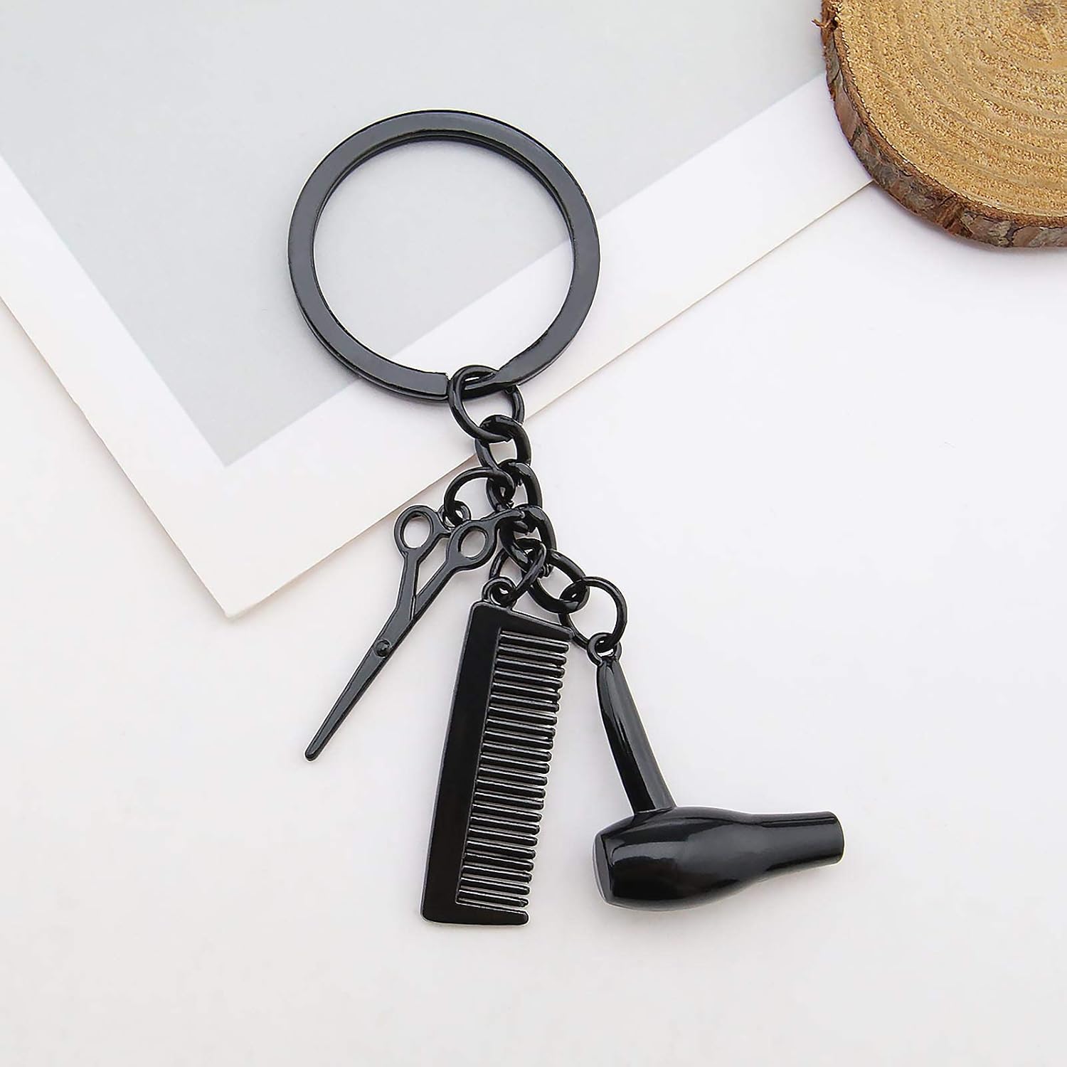 Outils essentiels pour coiffeurs : Set de 2 ciseaux et peigne en pendentif 3 en 1, idéal comme cadeau pour les professionnels des salons – Image 8