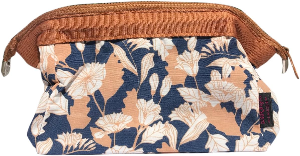 Petite trousse de toilette compacte pliable : l'élégance japonaise pour les passionnées de maquillage