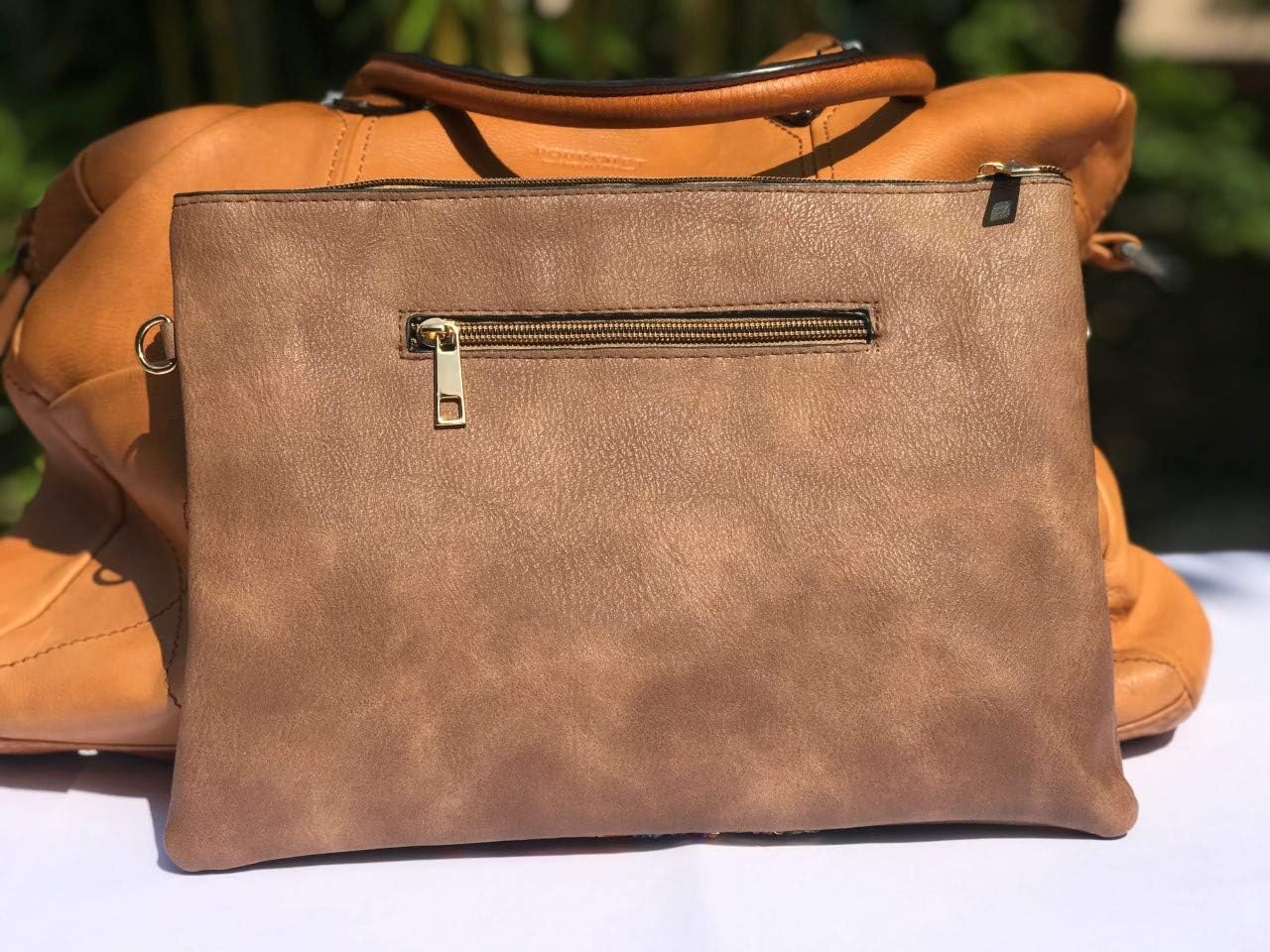 Pochette bandoulière en strass : élégance et praticité pour les amateurs de maquillage et de technologie – Image 4