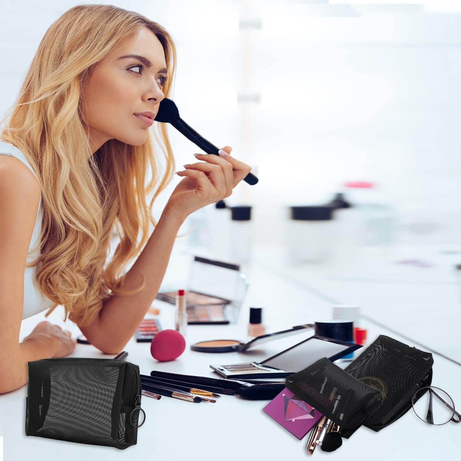 Pochette à fermeture éclair : 3 pièces de sacs cosmétiques en mesh pour femmes, idéale pour organiser vos essentiels de beauté en voyage – Image 5