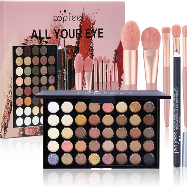 Kit de maquillage tout-en-un : le coffret idéal pour les filles et femmes passionnées de beauté   Découvrez un kit complet de cosmétiques, incluant palette de fards à paupières et mascara, pour un look réussi à chaque occasion