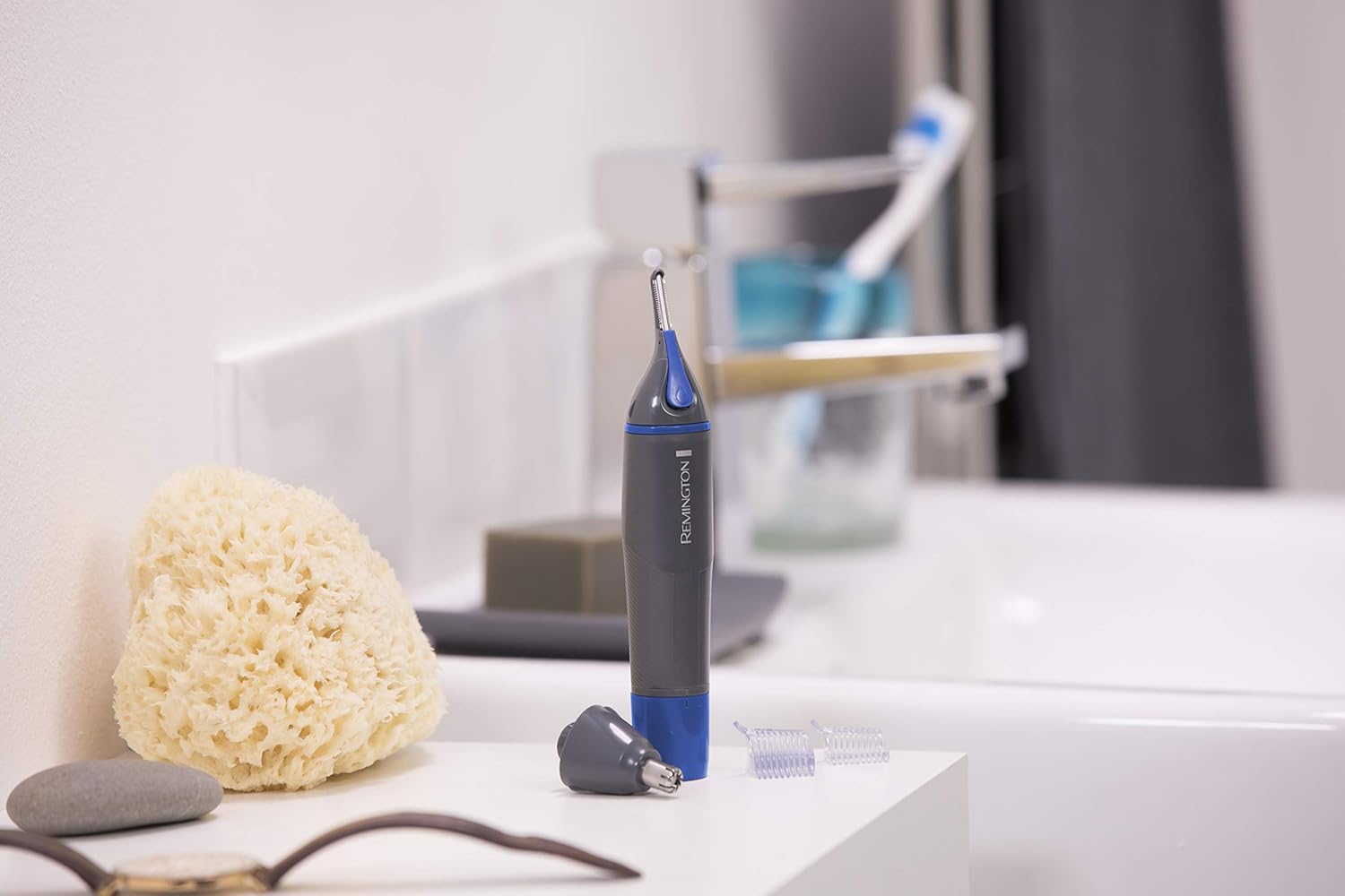 Tondeuse Nez Antimicrobienne avec Tête Rotative – Image 3