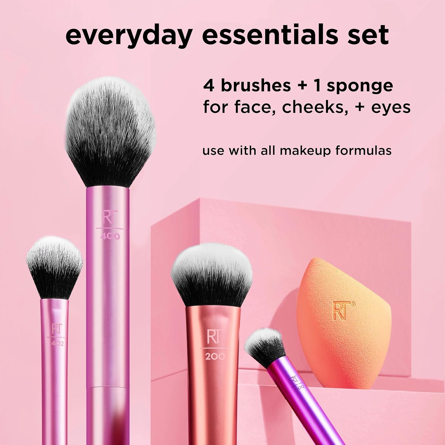 Pinceaux à maquillage et éponge Everyday Essentials : l'ensemble parfait pour les passionnées de maquillage Découvrez les 5 pièces essentielles pour un teint impeccable, sans cruauté envers les animaux – Image 3