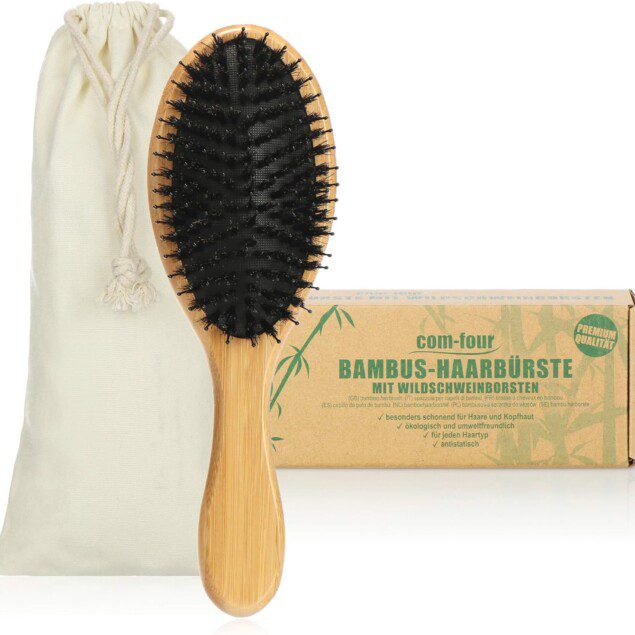 Brosse à cheveux en bambou Premium : l'outil idéal pour tous les types de cheveux Offrez à votre chevelure l'élégance et la douceur d'une brosse en bois de bambou durable, conçue pour démêler et sublimer vos cheveux grâce à ses poils de sanglier