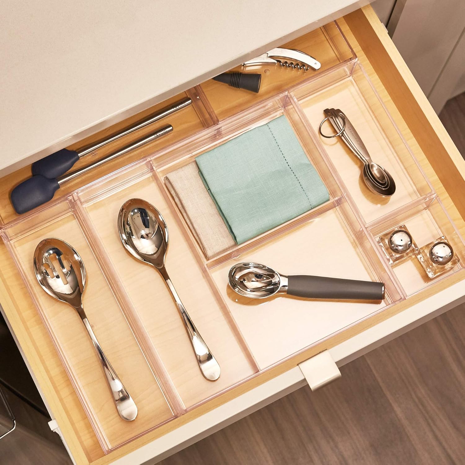 Organisateur de maquillage transparent : idéal pour un rangement élégant et pratique – Image 7