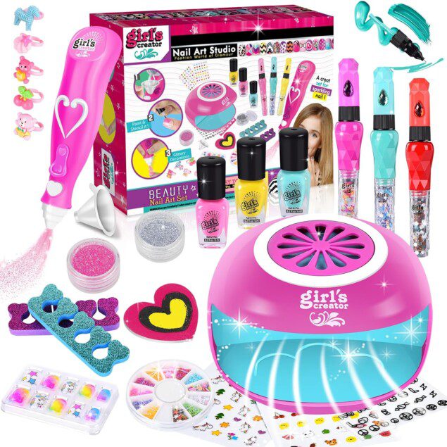 Kit manucure pour filles : un cadeau de Noël idéal avec sèche-ongles, maquillage et vernis à ongles