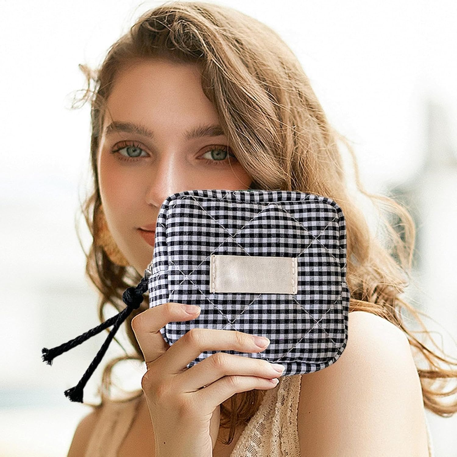 Petite trousse de maquillage : un sac cosmétique noir pratique pour les voyages et le quotidien – Image 2