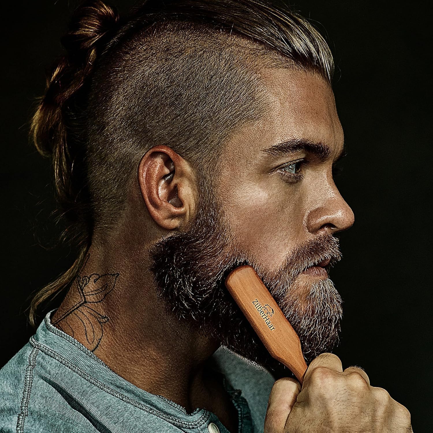 Brosse à barbe régulière : soin du visage pour hommes avec poils de sanglier Découvrez l'alliée idéale pour tous types de barbes, compatible avec baume et huile – Image 3