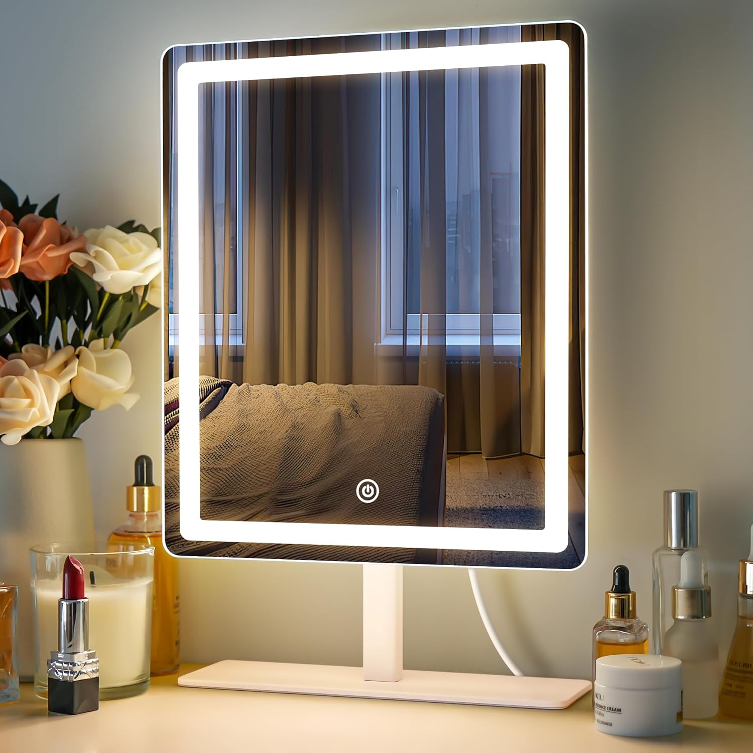 Miroir de courtoisie avec lumière : l'accessoire idéal pour les passionnées de maquillage Découvrez un miroir de maquillage LED avec éclairage à 3 couleurs, réglage de luminosité et d'angle, parfait pour un rendu impeccable à chaque utilisation.