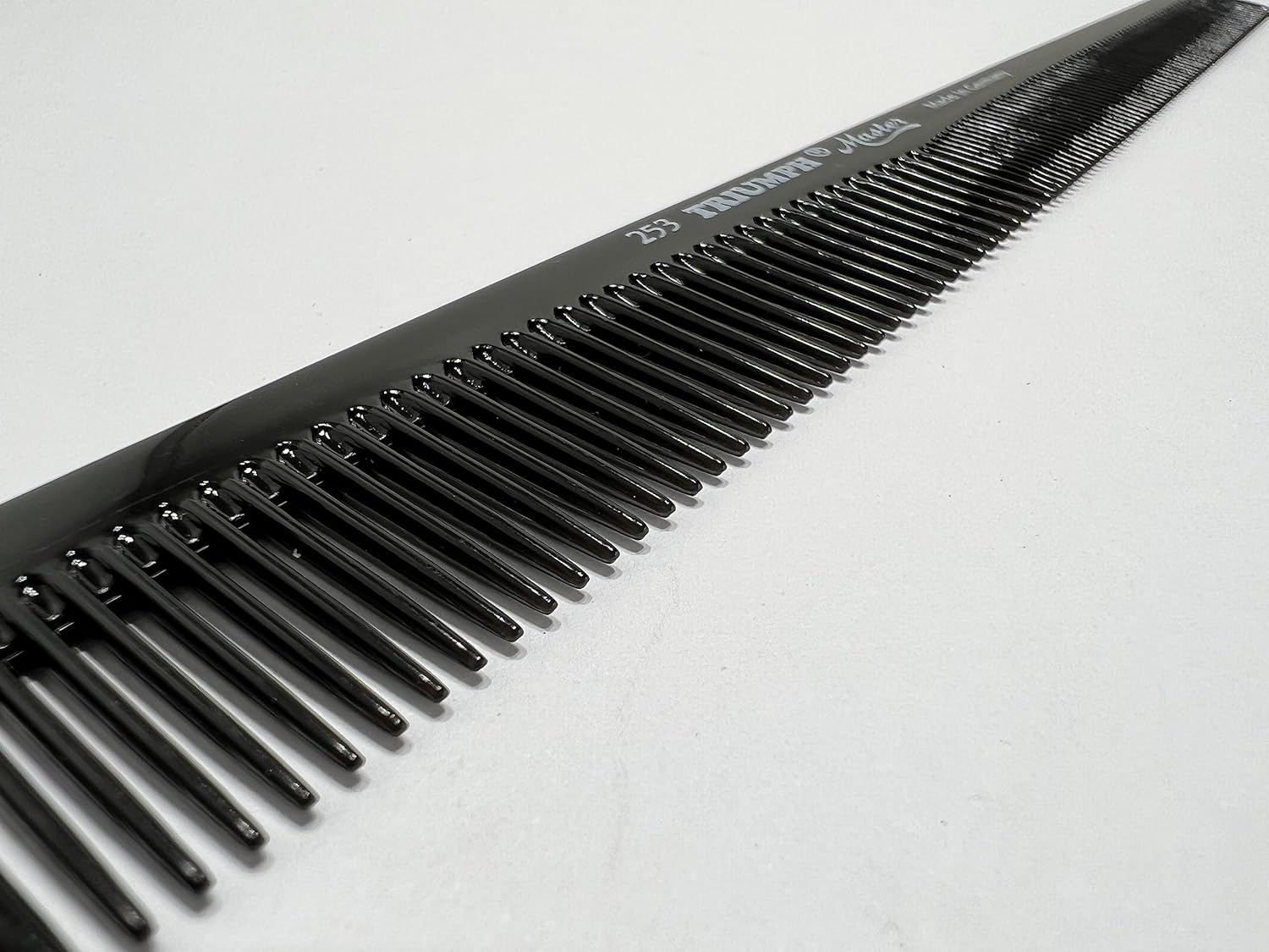 Peigne à cheveux Triumph Master 253 : l’accessoire idéal pour un coiffage parfait et élégant – Image 2