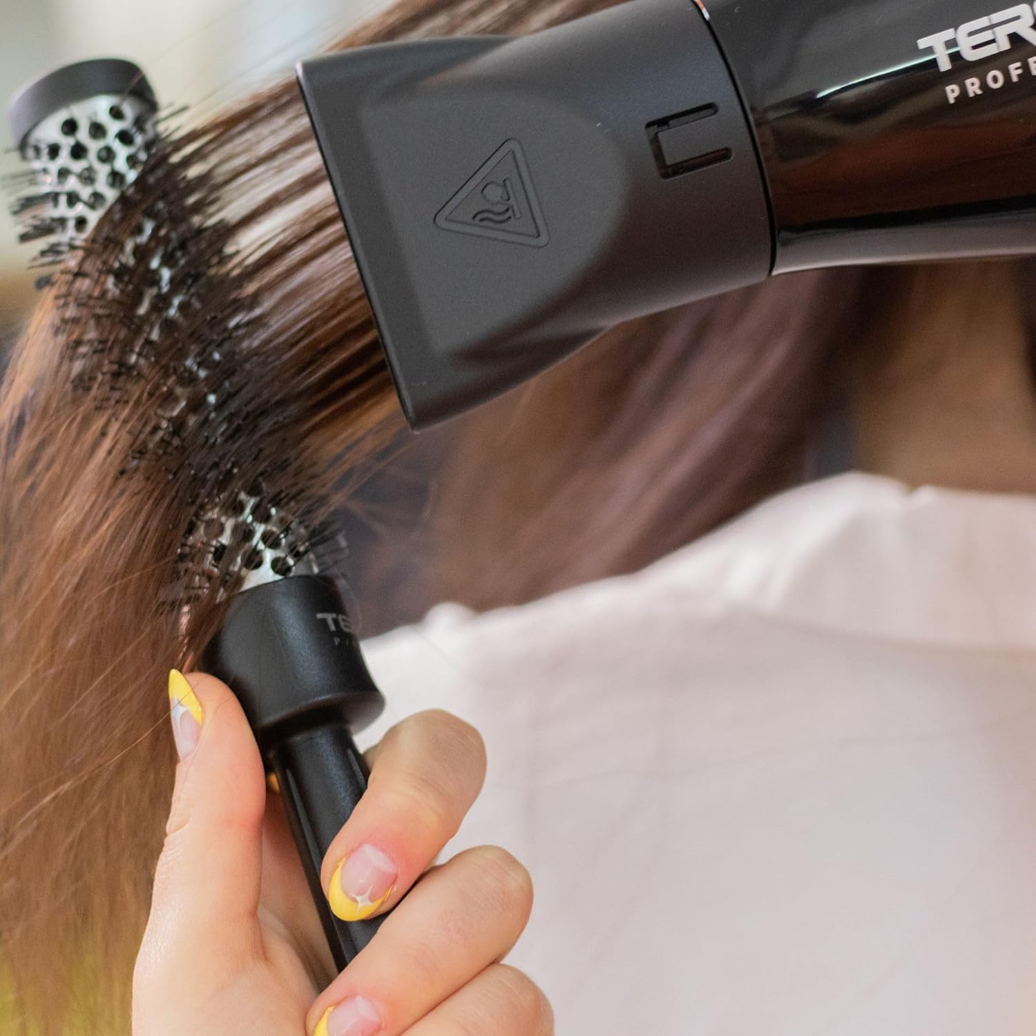 Brosse à cheveux thermique ronde professionnelle : pour un séchage rapide et un coiffage parfait – Image 4