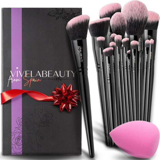 Pinceaux de maquillage : kit complet de 18 unités + éponge pour les passionnés de beauté  Optimisez votre routine maquillage avec des pinceaux doux et précis, parfaits pour le fond de teint, les yeux, la poudre et les contours, idéal comme cadeau ou pour un usage personnel.