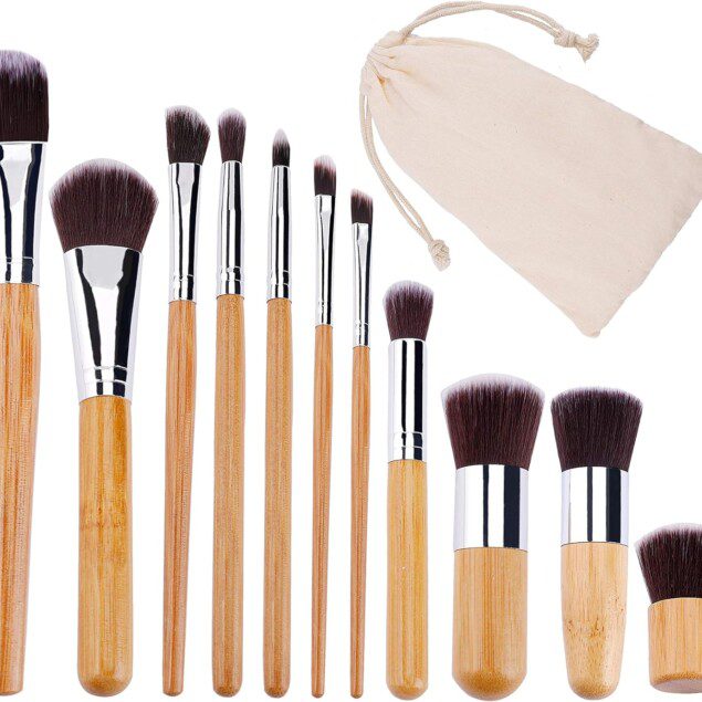 Pinceaux de maquillage professionnels en bambou : 11 pièces pour un teint impeccable et une beauté éthique
