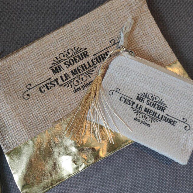Trousse de maquillage en jute doré : la pochette personnalisée idéale pour les nounous en quête d'élégance